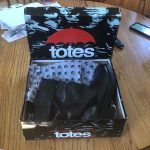 Water Proof Toted Shoe size 10